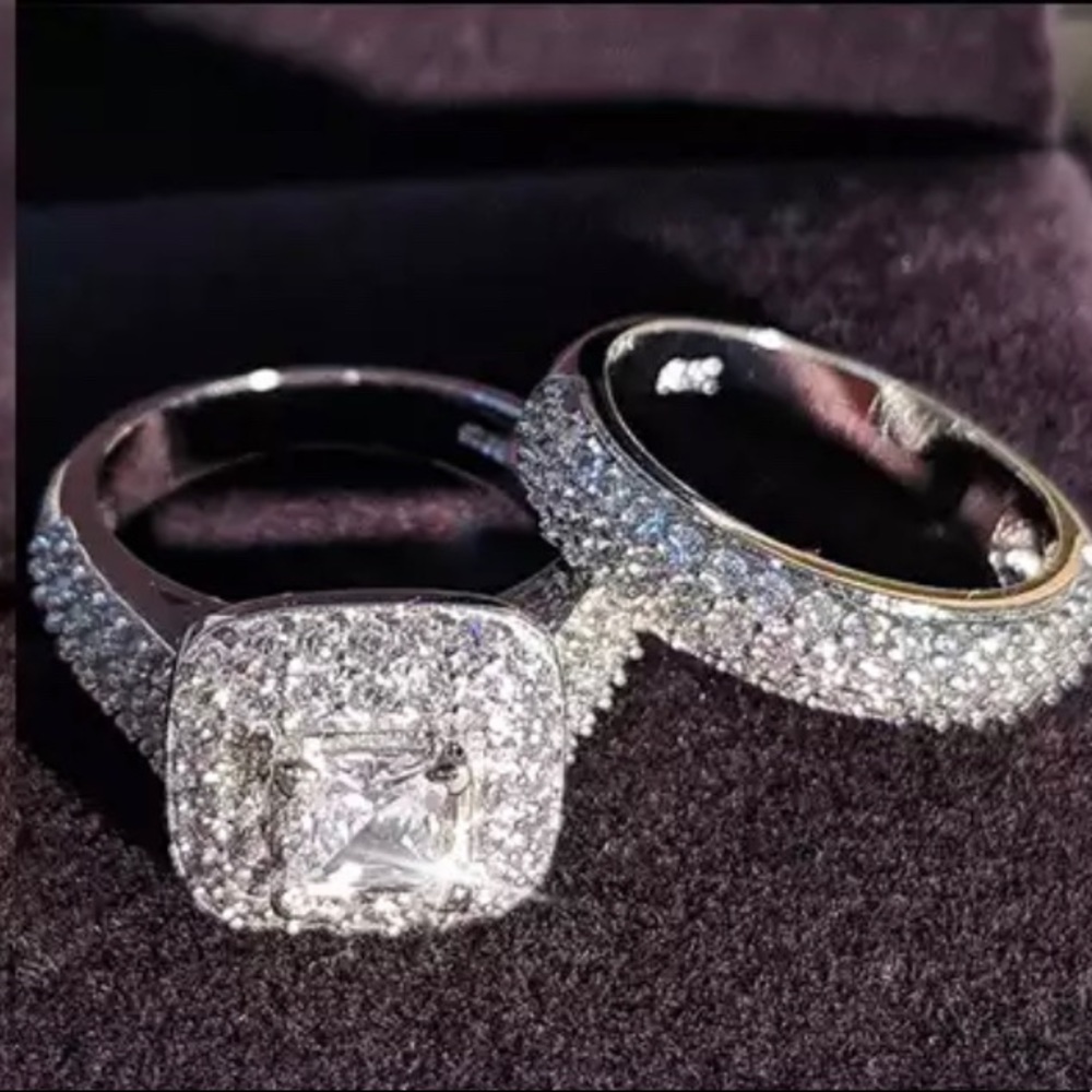 💜💜Bling ring 💍 - Picture 2 of 2